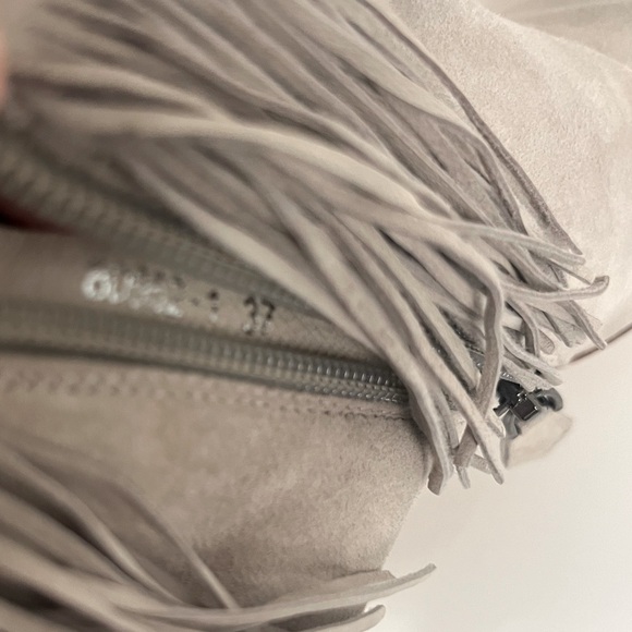 Ankle Boots with fringe detail - Picture 4 of 9